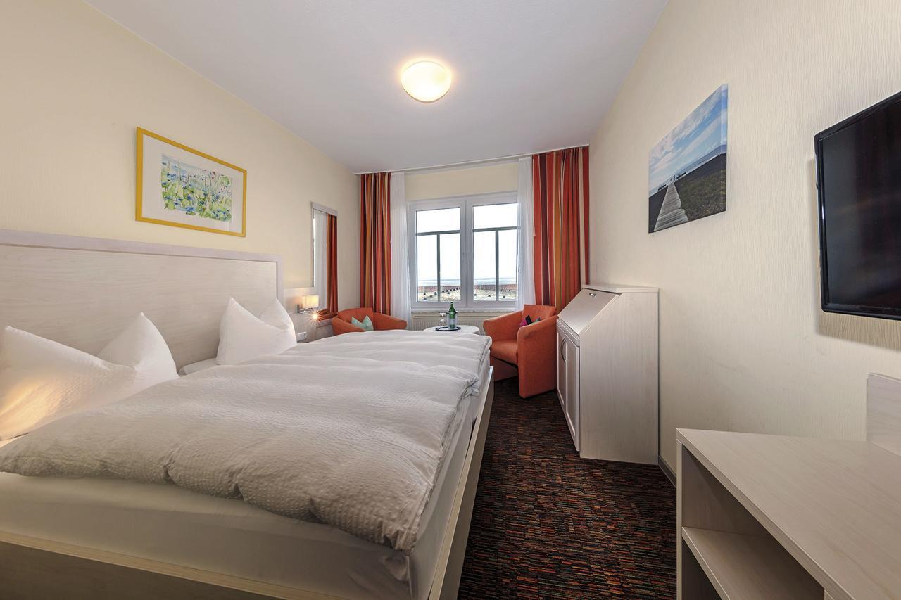 Strandhotel Wietjes Baltrum Room photo